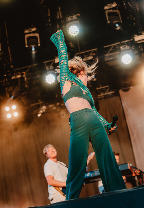 Pommelien Thijs model nackt foto