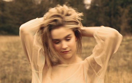 Pommelien Thijs porno akt bilder