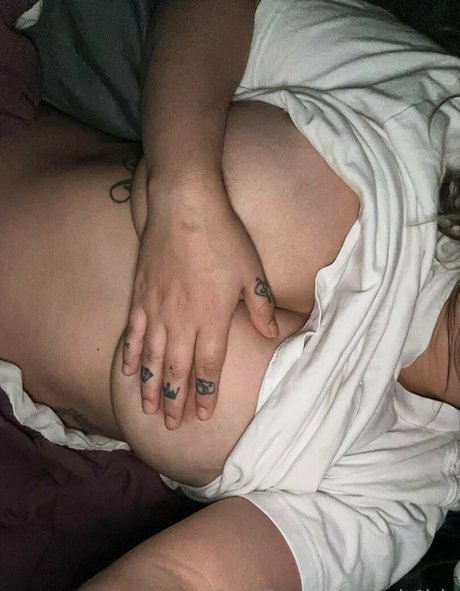 ask4iris nackt top bilder