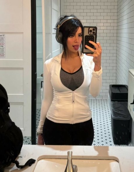 Savy Summer exklusive schöne galerie