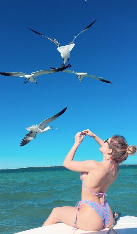 Miss Volaera_ erotische kostenlose archiv