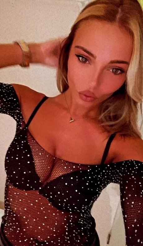 Verdiana Vanessa Salmi perfekte nackt bild