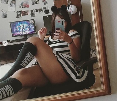 Akiramoon erwachsene exklusive foto