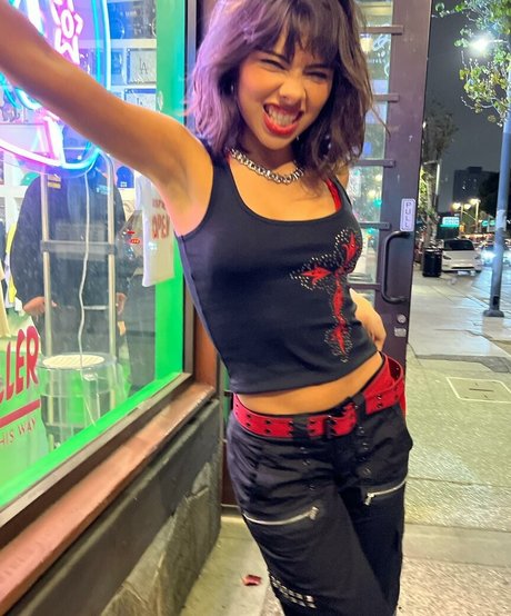 Xochitl Gomez Bilder