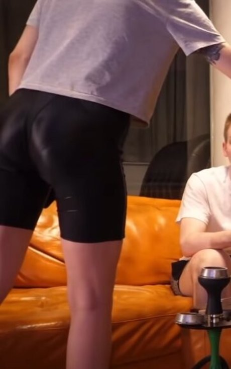 Gensyxa Twitch perfekte pornostar bild