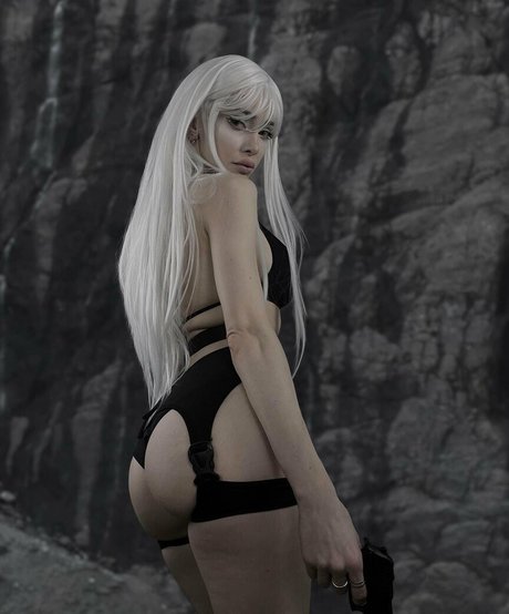 Narcellie Dover model nacktheit bilder