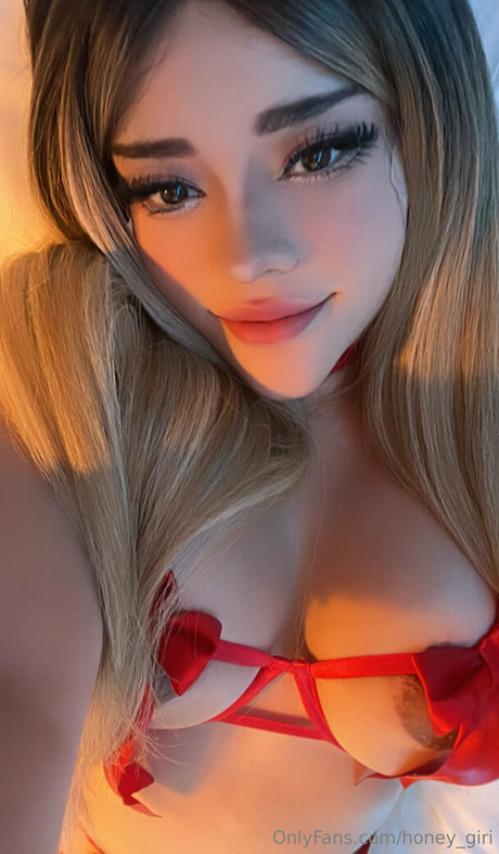 Honeygiri schöne heiße galerien