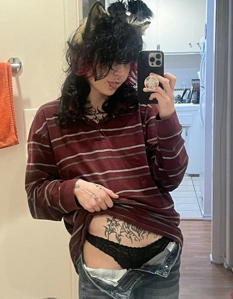 CanineCrucifix schauspielerin beste galerie