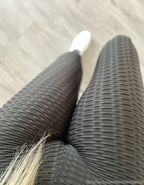 Kenziemarkxo model nackten bild
