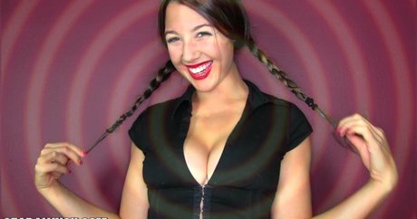 Ceara Lynch nette fotos