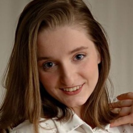 Kotyaysya nackt pornografische archiv