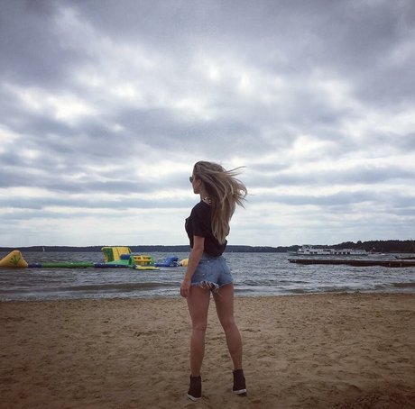 Kinga Kujawska kunst top fotos