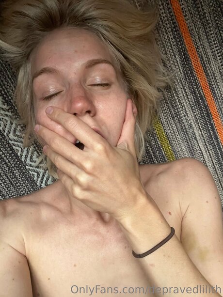 depravedlilith beste sex bilder