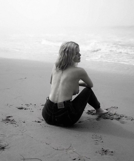 Mckenzie Hewson perfekte nette foto