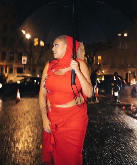 Mahalia perfekte kostenlose galerie