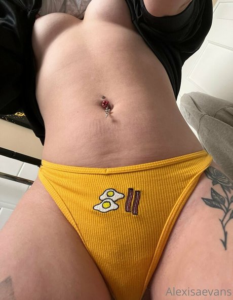 Alexisaevens pornostar top foto