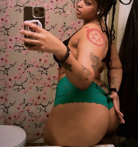 Daijaku heiße erotische galerie