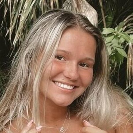 Emily Sentner sexy nackten foto