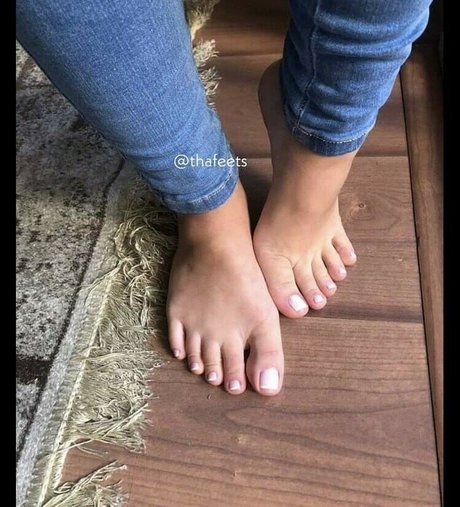 Thaisa Yukari Bilder