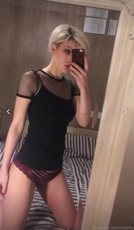 bhadxbambii top nackte fotos