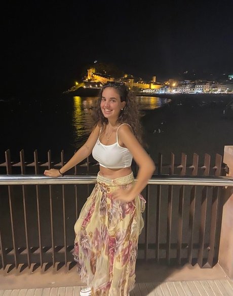 Busty Love freie nette galerie