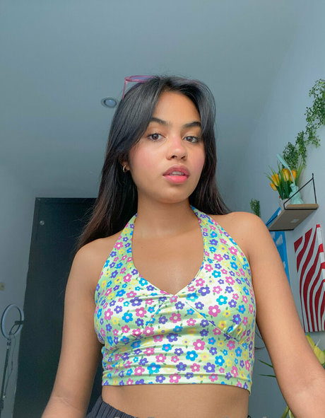 luna foot goddess Bilder