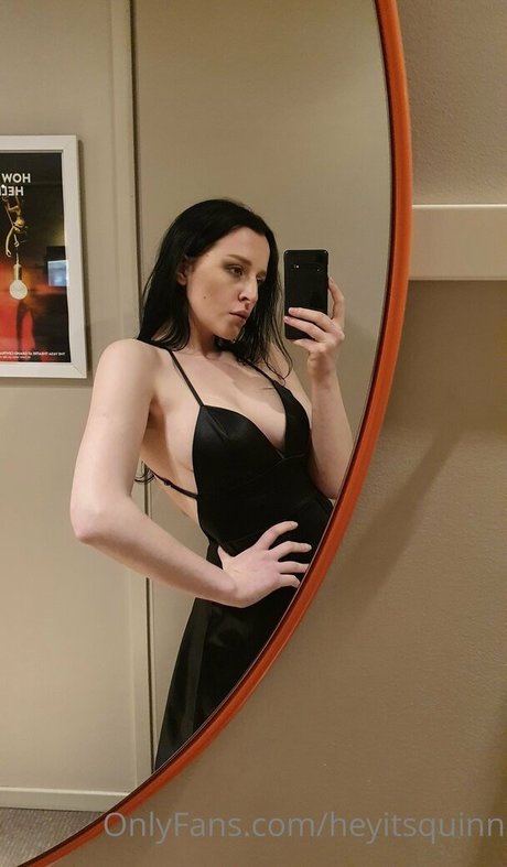 zoeunholy hd nackten galerie