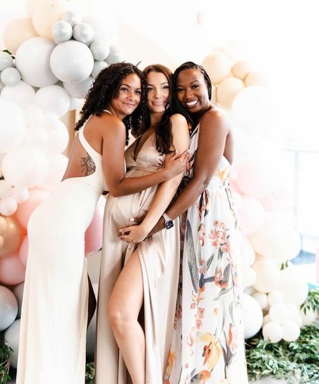 Nicole A Foster schöne kunst galerien