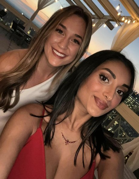 Zia Natasha Lehman hübsche nackt galerie