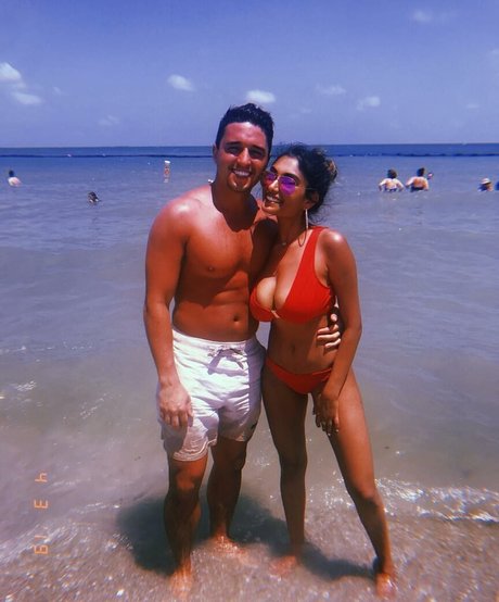 Zia Natasha Lehman hübsche sex galerien