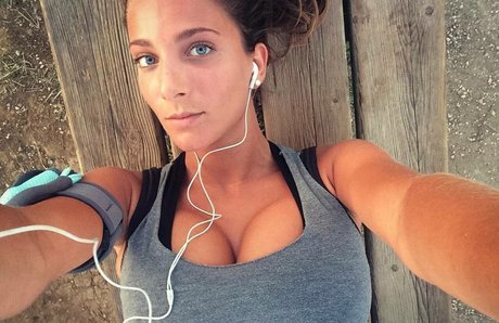 Cleo Bracchi pornostar hübsche galerien