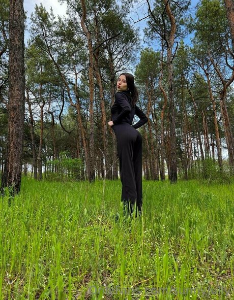 sunnyjully nackt erwachsene fotos