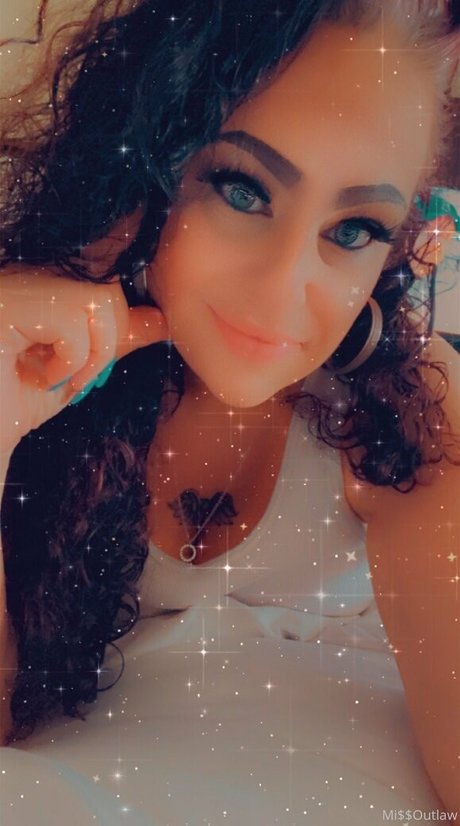 missoutlawakaladyk sexy kunst archiv