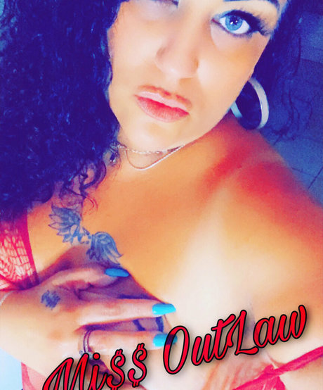 missoutlawakaladyk perfekte akt bilder