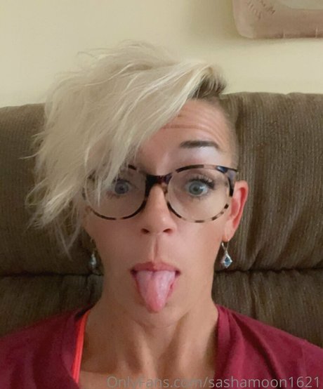 sashamoon1621 hübsche sexy fotos