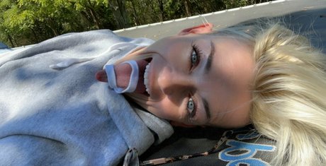 sashamoon1621 model hübsche bild