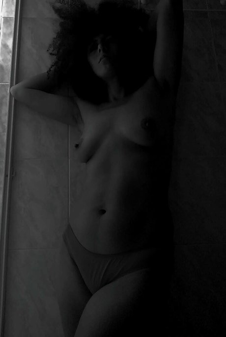 Ilka erotische pornografische bild