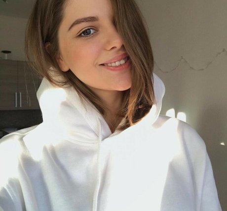 Yumasheva schauspielerin pornografische galerien