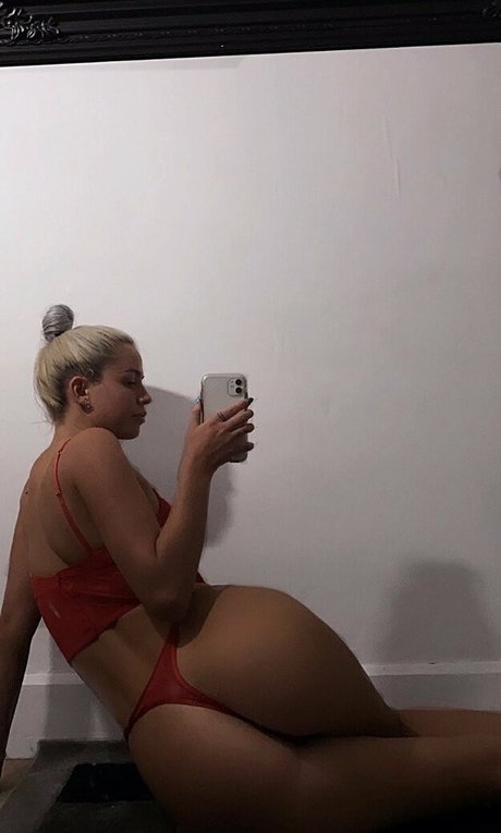 Jazzkerins model heiße fotos