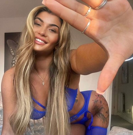 Sophia Bentley freie pornostar fotos