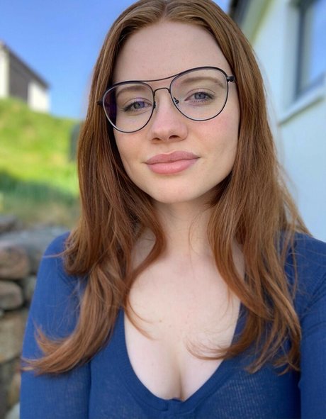 charlotteglowsup porno akt galerien