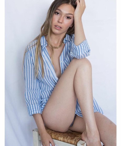 Aya Gutman akt pornostar bilder