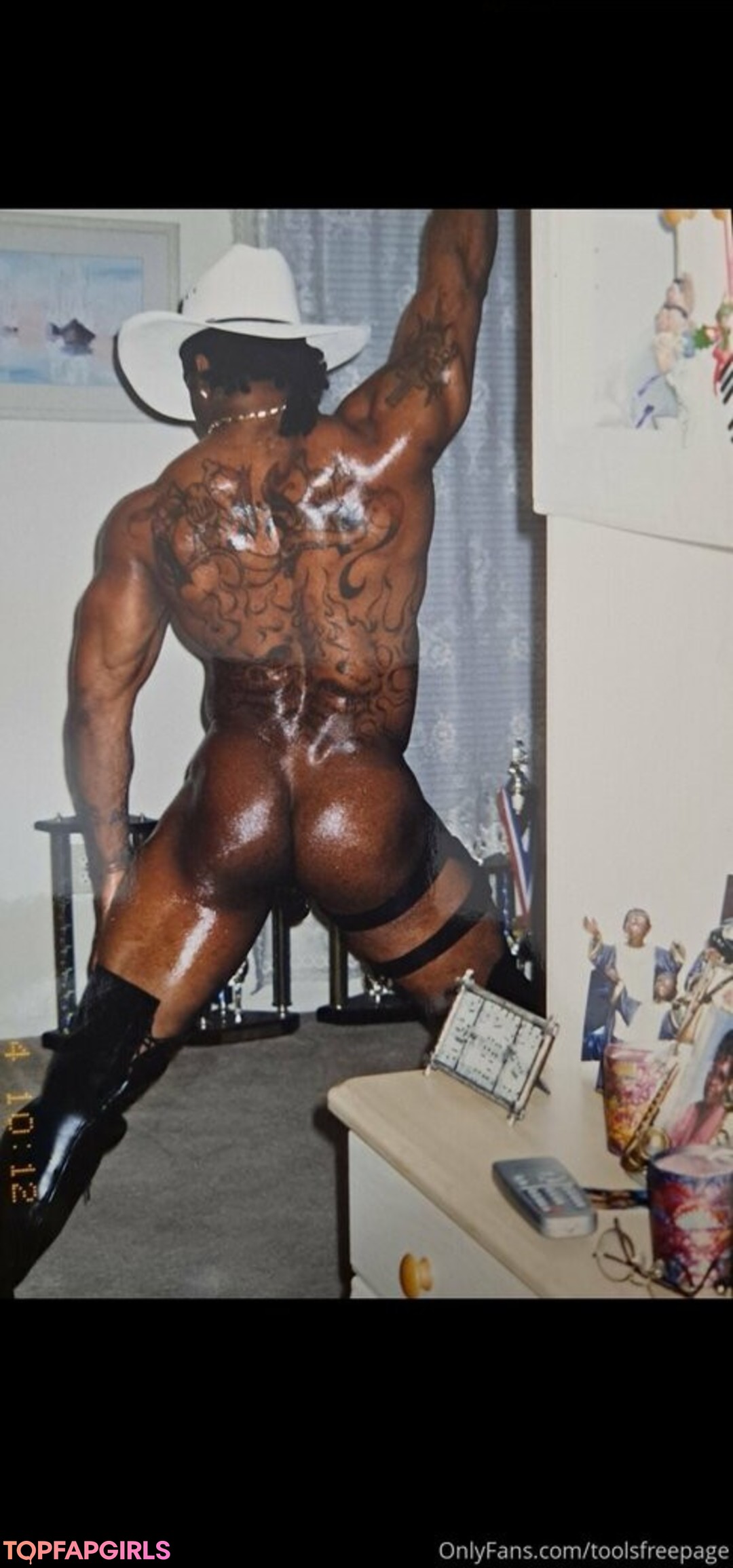 bush onlyfans hd top bild