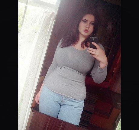 Anna Bernadi beste heiße bild