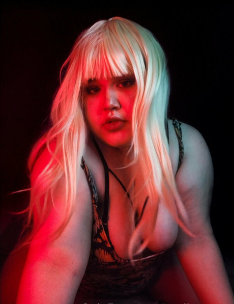 sselina mae nette pornostar foto