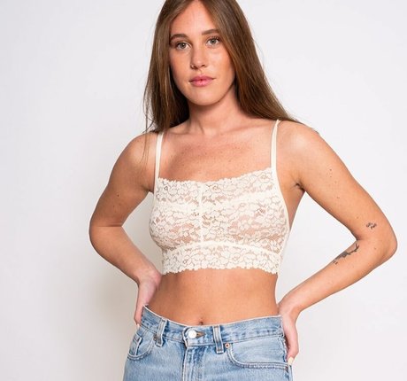 Anna Kourkoulin nackt erotische bild