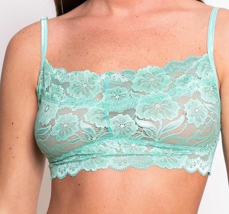 Anna Kourkoulin exklusive nackte bild