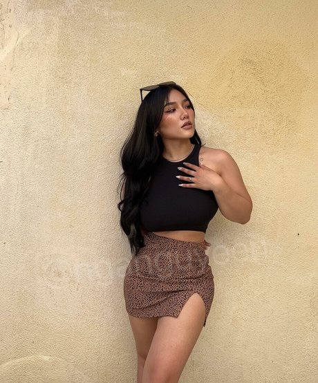 Ngan Nguyen erwachsene nacktheit archiv