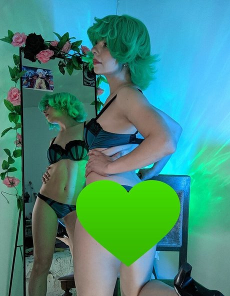 iri kaiju top akt bilder