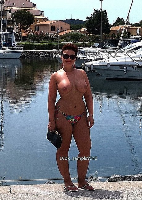 Tiny With Tits freie kunst fotos